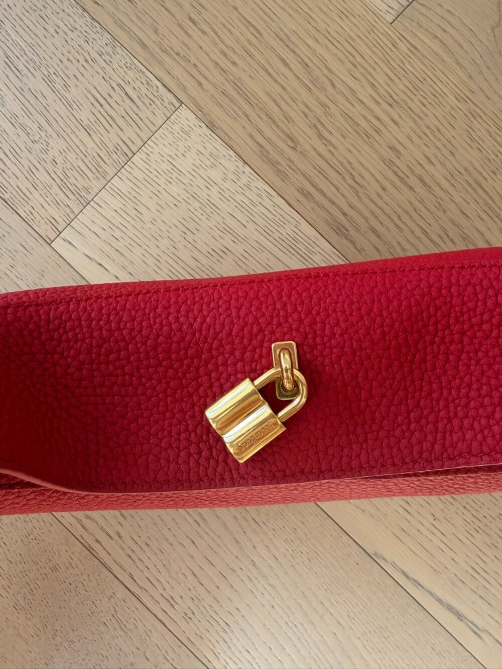 Red 4-in-1 Crescent Bag - Picture 4 of 5